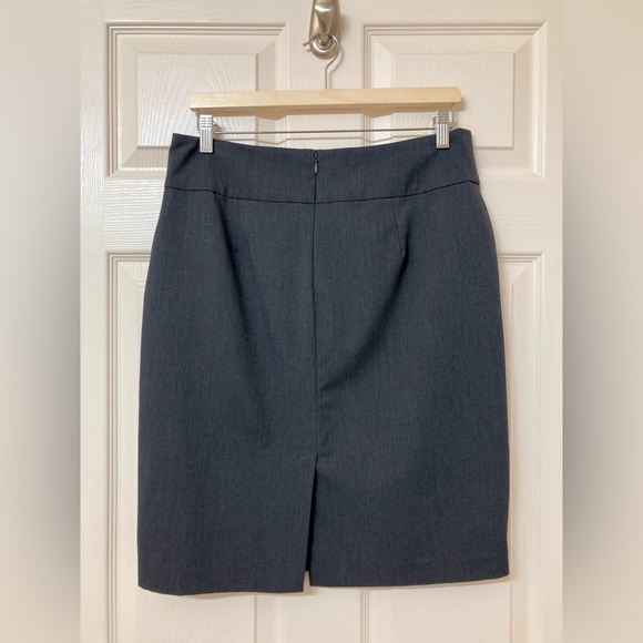 Liz Claiborne Career Gray Pencil Skirt 10 Business Casual Office Preppy Classic - Picture 3 of 8